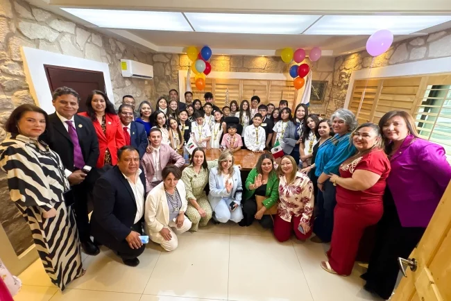 Participa alcalde de Nogales de forma virtual en Comuna Infantil