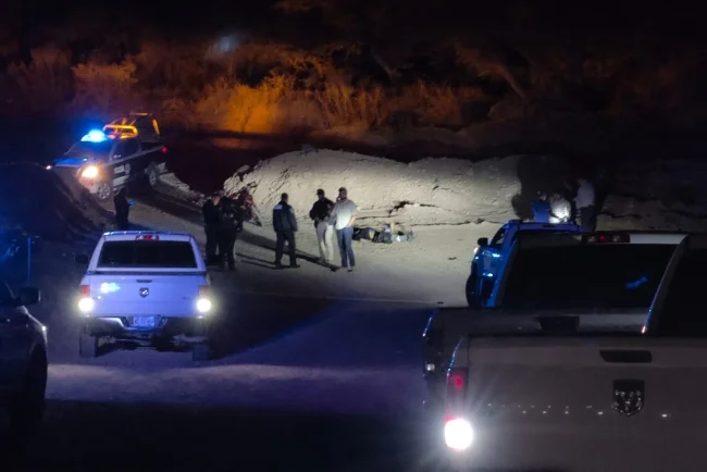 Acribillan a motociclistas cerca del hospital del IMSS