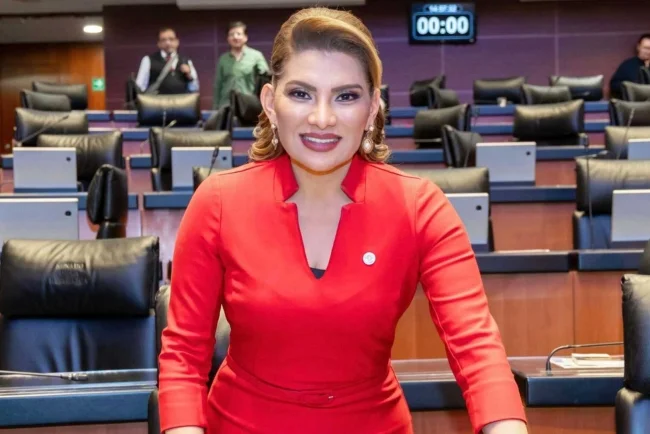 Lorenia Valles destaca resultados legislativos y agenda social