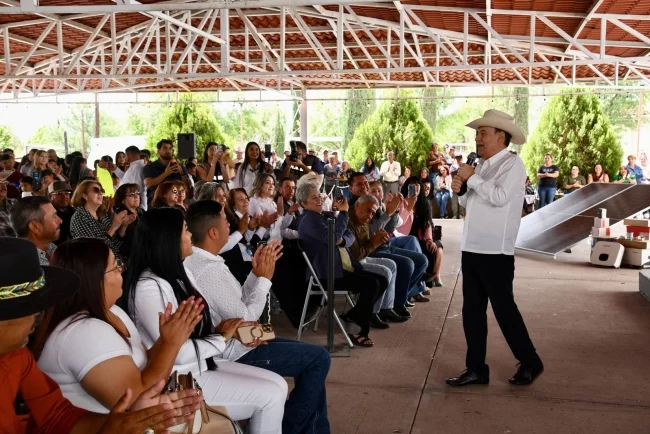 Refuerzan servicios públicos en Santa Cruz con nuevos apoyos