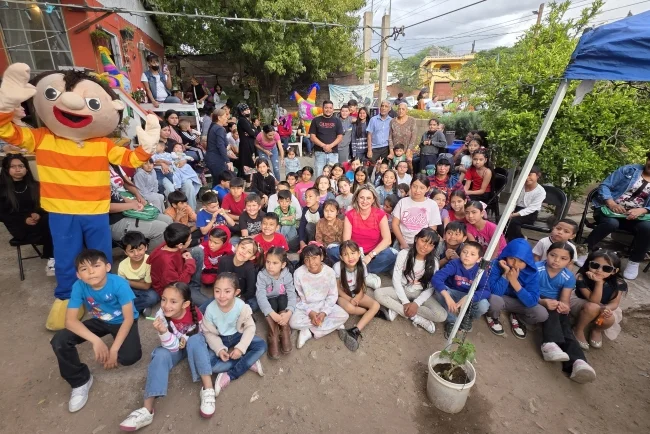 Festejo del Día del Niño reúne a familias en colonia Buenos Aires