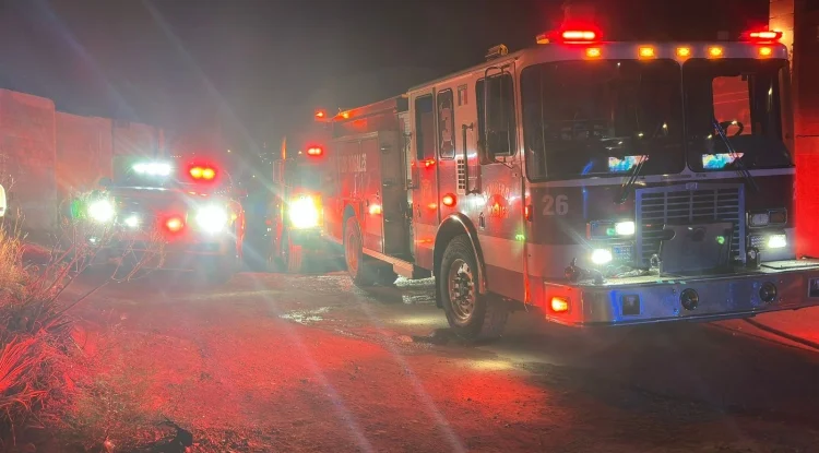 Vivienda queda reducida a cenizas tras incendio nocturno Nuevo día
