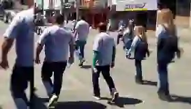 Expresan trabajadores consignas en desfile por el Día del Trabajo