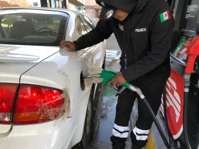 Diferencia en precios de gasolina favorece a Nogales, Sonora