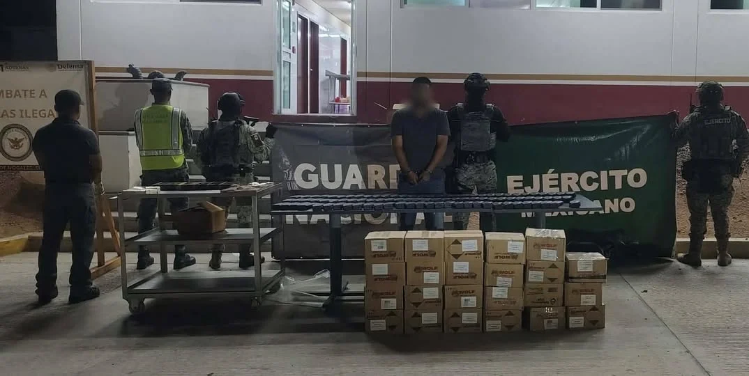 Decomisan municiones y tractocamión durante operativo federal en Nogales