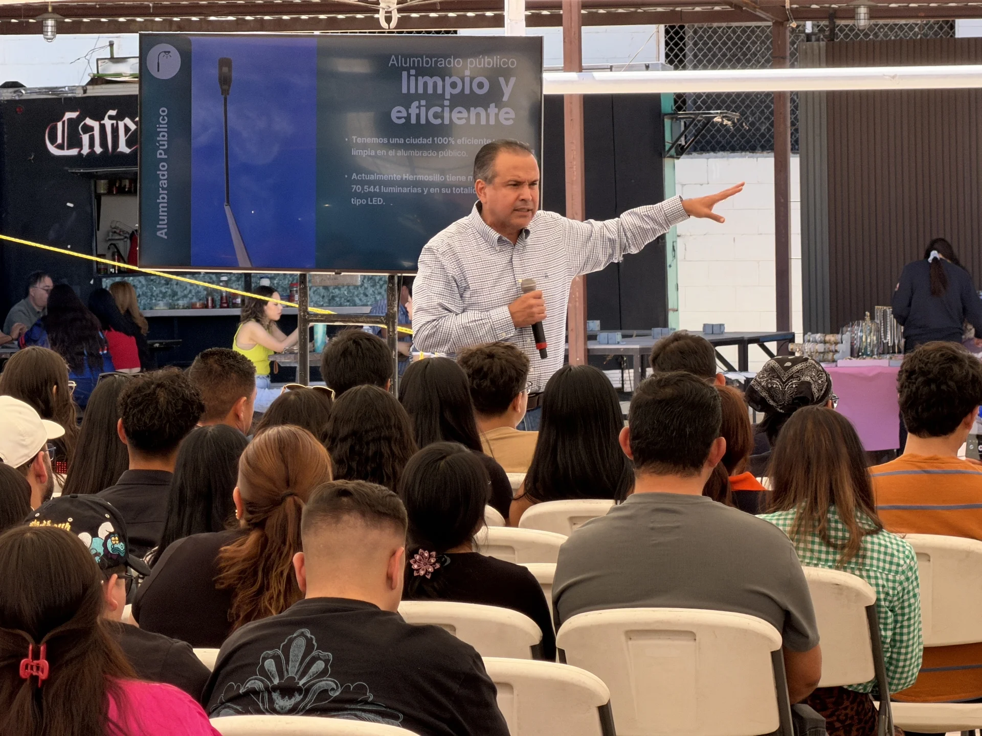 “El cambio climático se combate desde lo local”: Astiazarán en foro universitario en Nogales
