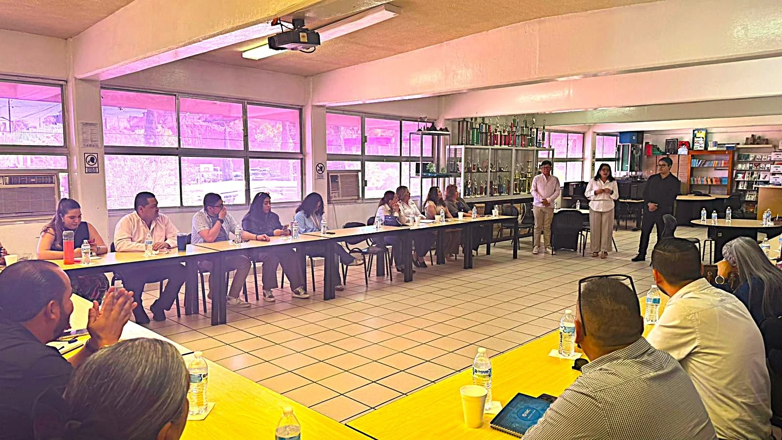 Buscan acercar a jóvenes de Nogales a la vida democrática y procesos electorales