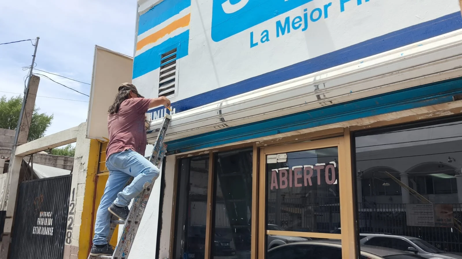 Francisco Millanes, el pintor que ha dejado huella en las calles de Nogales