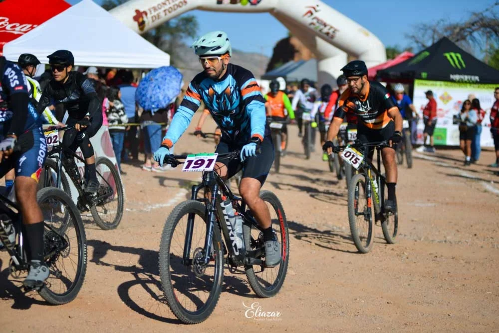 Nogales Cycling celebra 10 años con éxito en la tercera etapa del Serial Municipal de MTB