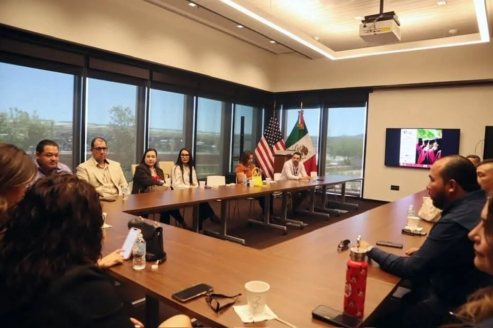Consejo Educativo de Nogales fortalece vínculos con Consulado de Estados Unidos