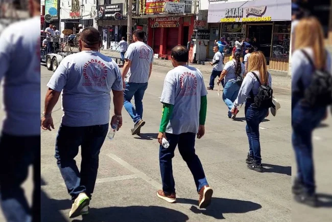 Expresan trabajadores consignas en desfile por el Día del Trabajo