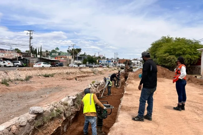 Trabajan en nueva infraestructura sanitaria sobre la avenida Tecnológico