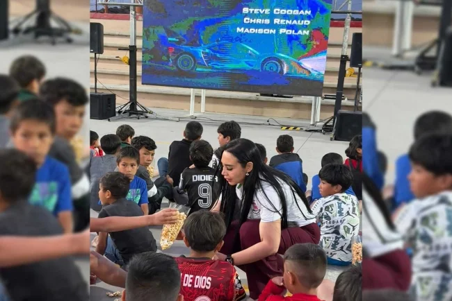 Impulsa Mujeres al 100 servicios dentales gratuitos en Nogales