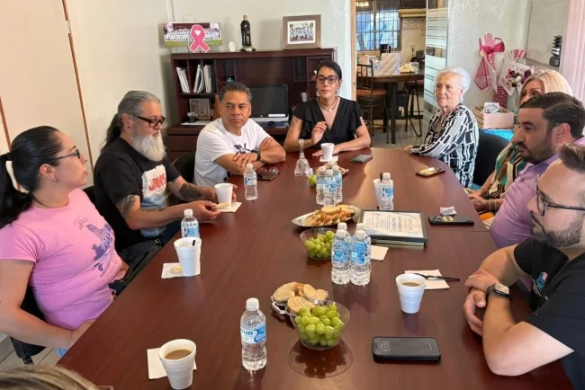 Unen esfuerzos para la 3ra Carrera Rosa en favor de pacientes con cáncer