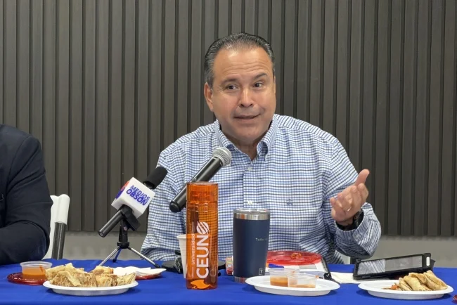 “Los gobiernos deben hablar menos y hacer más”: Astiazarán sobre el panorama electoral en Sonora