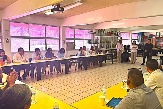 Buscan acercar a jóvenes de Nogales a la vida democrática y procesos electorales