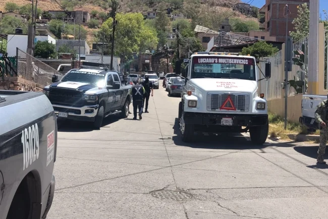 Operativo conjunto en Nogales deja vehículo asegurado