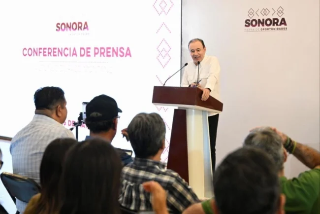 Impulsa Sonora instalación de techos solares para familias vulnerables