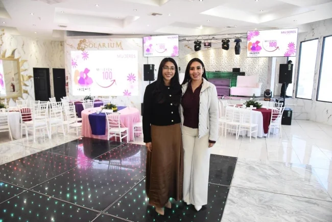 Mujeres al 100 suma a jóvenes en acciones comunitarias y jornadas de salud en Nogales
