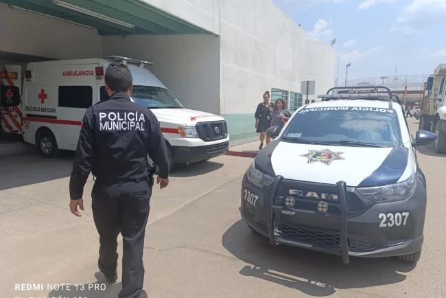 Auxilian a alumno con problemas respiratorios en secundaria de Nogales