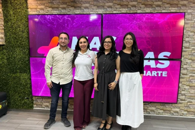 Mujeres al 100 apuesta por la prevención juvenil en colonias de Nogales