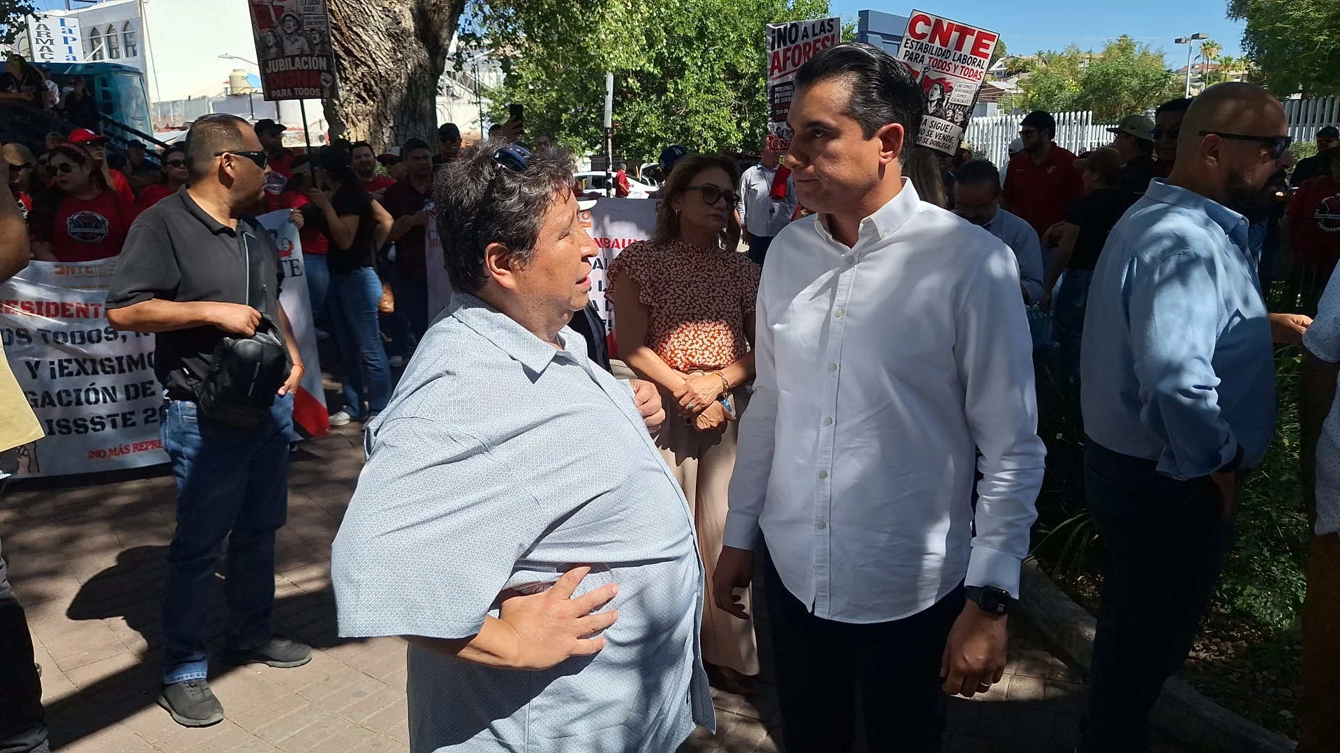 Docente destaca disposición de la SEC para dar seguimiento a demandas universitarias