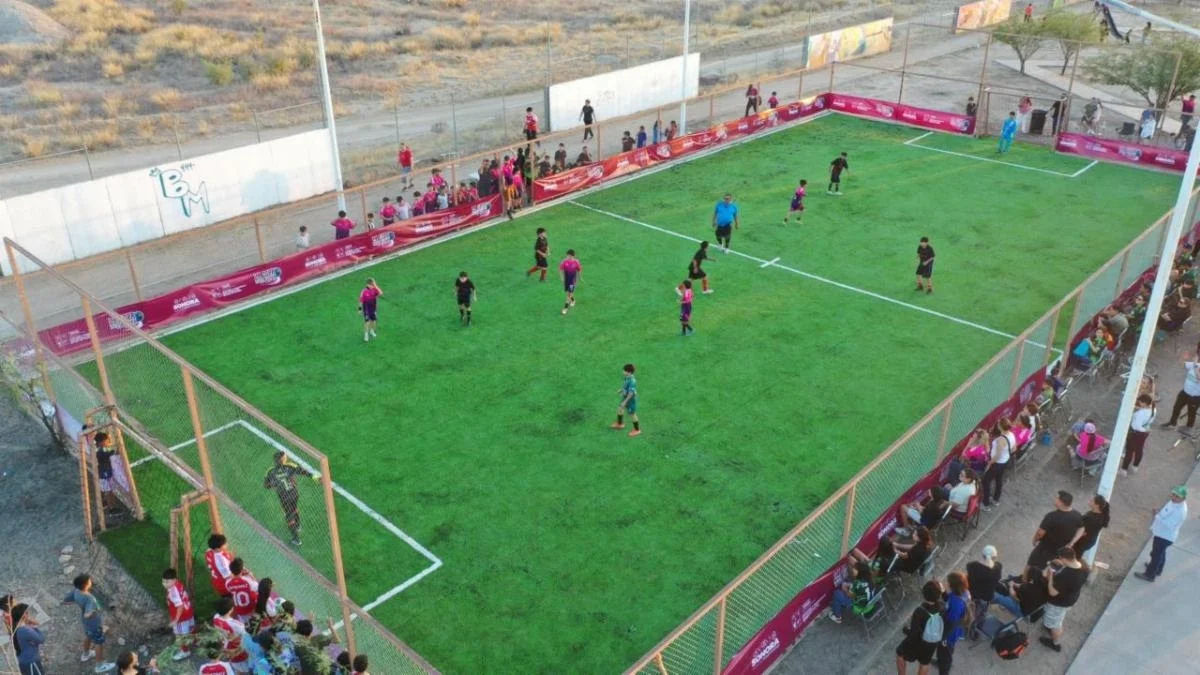 Gobierno de Sonora fortalece espacios públicos con nueva cancha y la “Copa del Clima”