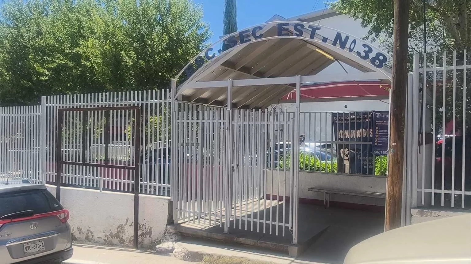 Violenta riña escolar deja a menor lesionado con arma blanca