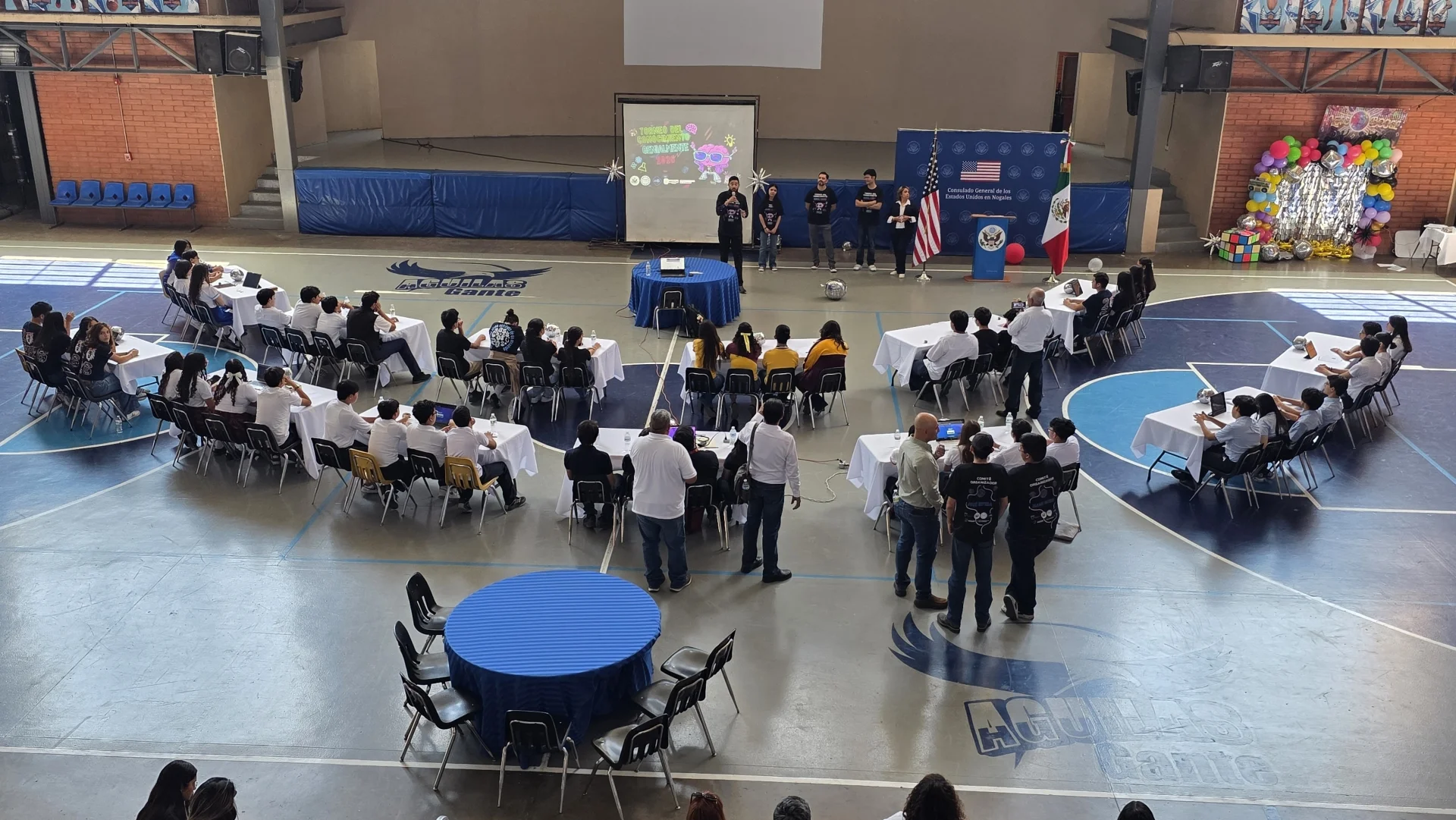Jóvenes compiten en la cuarta edición del torneo “Genial Mente”