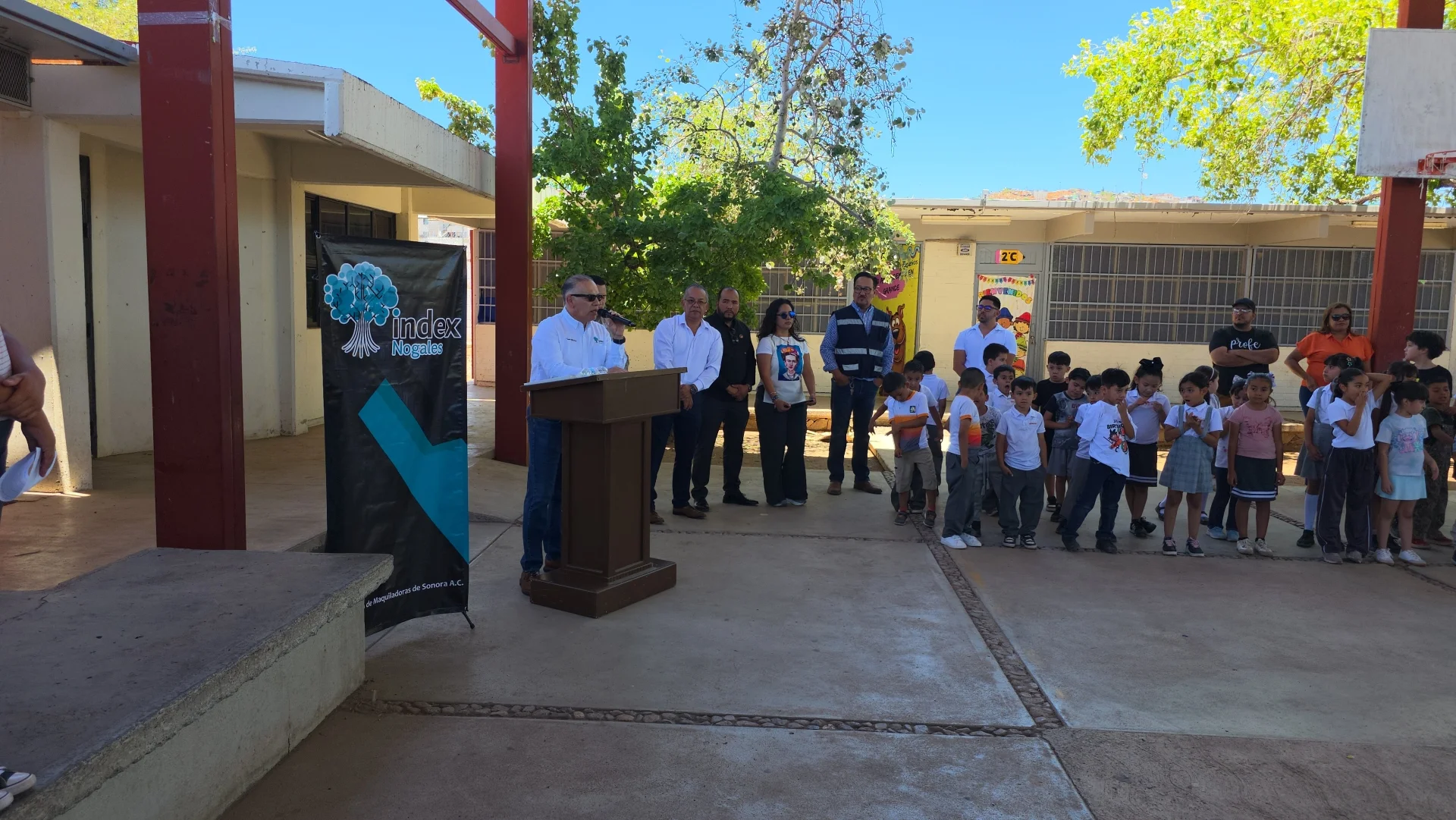 Industria maquiladora invierte en infraestructura escolar de Nogales