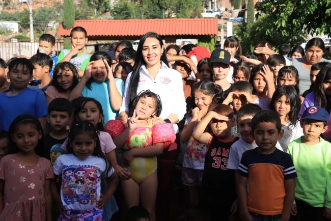 Mujeres al 100 llevará talleres de valores a colonias de Nogales: Angélica Burgos