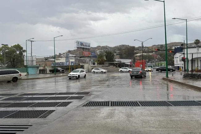 Pronostican lluvias y tormentas para la frontera; temperaturas seguirán arriba de 35 grados