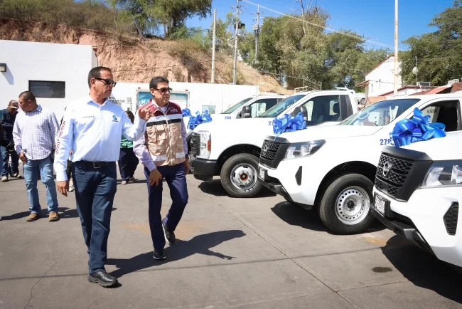 Refuerza OOMAPAS su capacidad operativa con nueva flotilla y equipo especializado