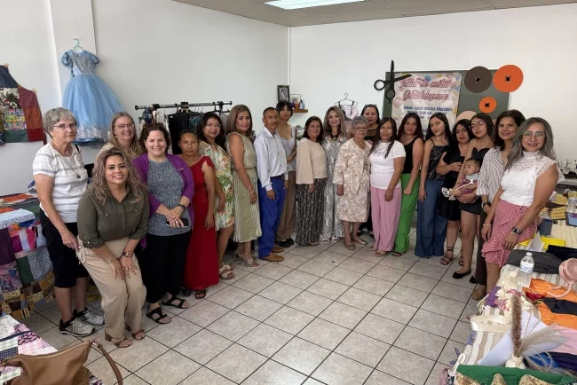 Costura que transforma vidas: reconocen esfuerzo de alumnas del Grupo Guadalupano