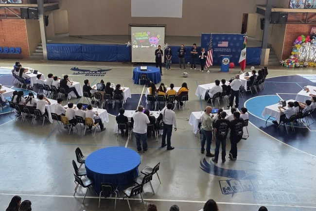 Jóvenes compiten en la cuarta edición del torneo “Genial Mente”