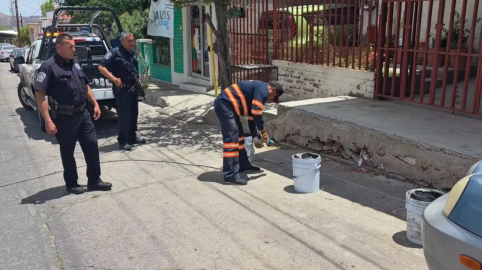 Llama Tránsito Municipal a respetar la vía pública y evitar sanciones por apartar espacios
