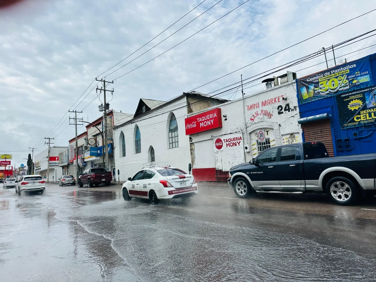 Alertan sobre posibles encharcamientos y crecientes en calles de Nogales