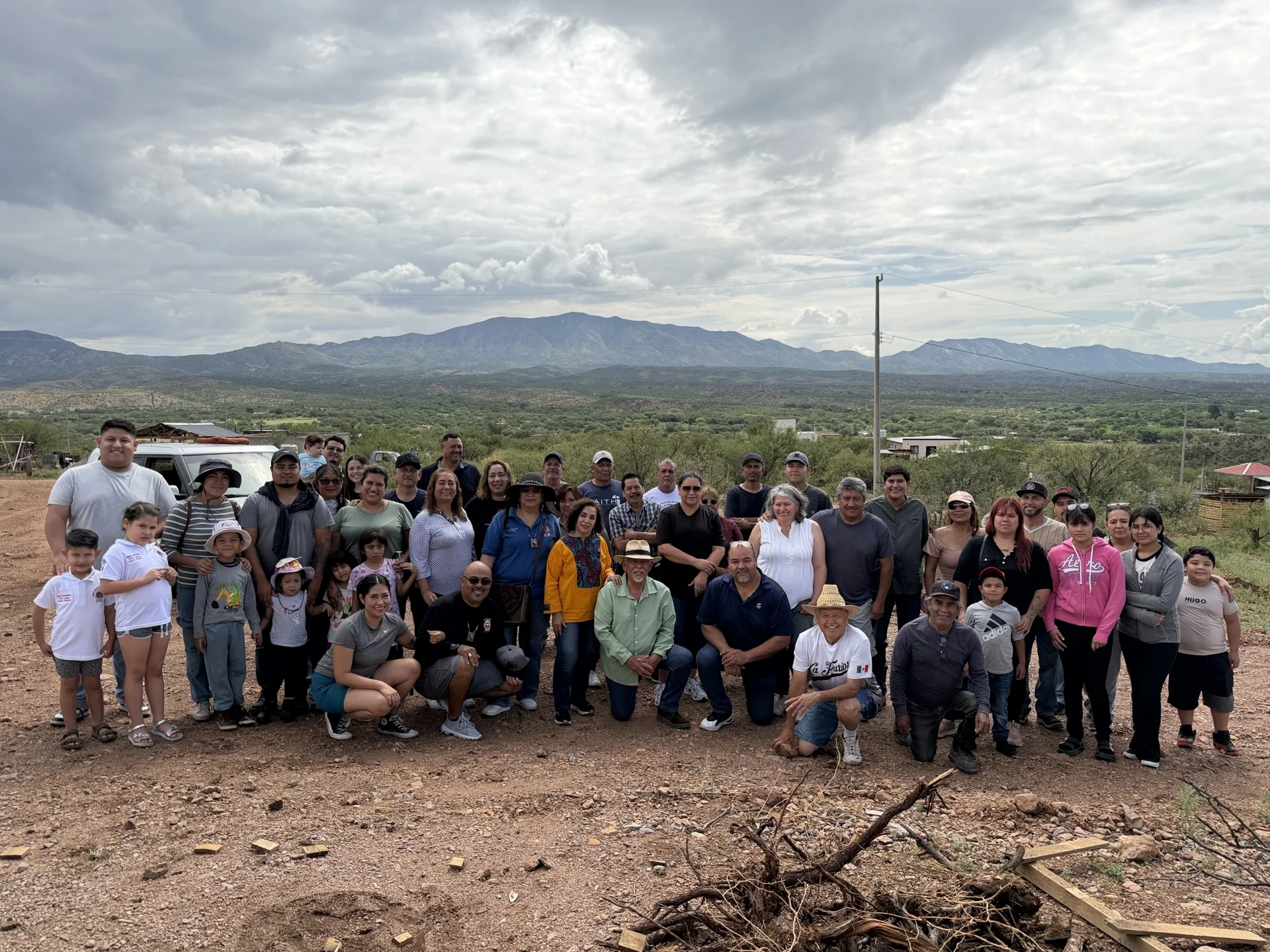 Comunidad Lipan Apache recibe electricidad tras años de reconocimiento y gestión en Sonora