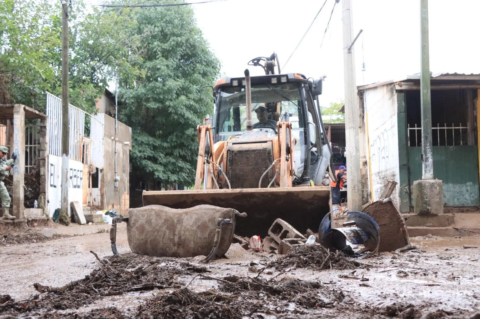 Evalúan daños por 80 mdp en Nogales; Federación y Estado respaldarán la reconstrucción