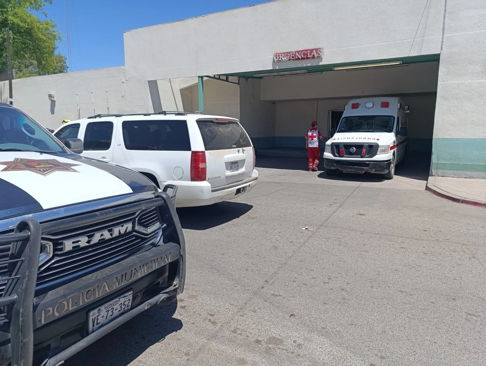 Residente termina hospitalizado tras presunta golpiza de un vecino