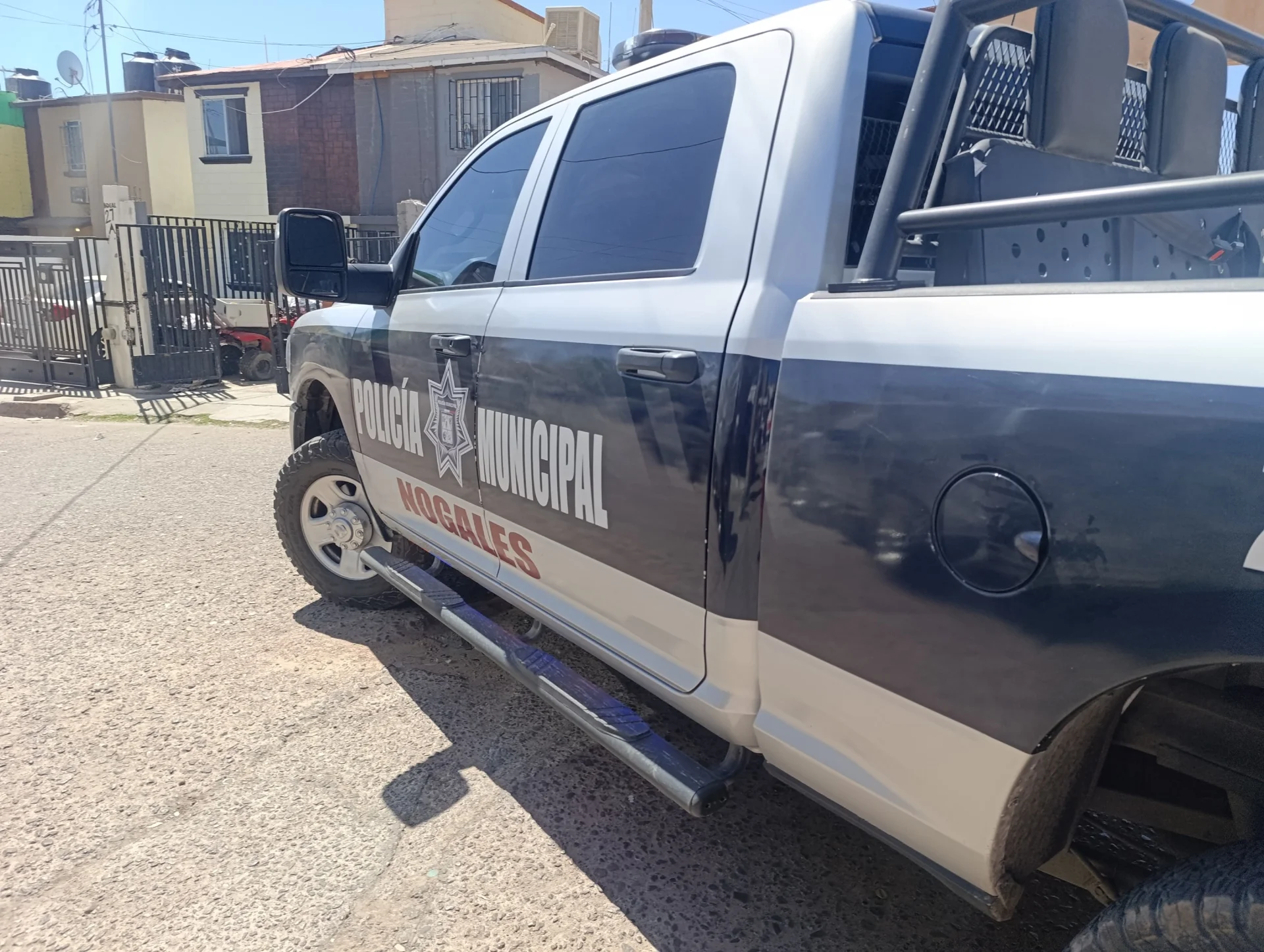 Ladrones burlan sistema de vigilancia y saquean casa en la colonia California