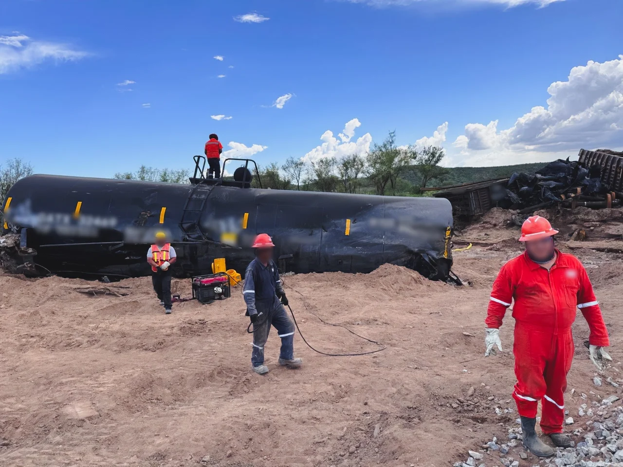 Profepa exige a Ferromex plan de remediación por derrame de sustancias peligrosas en Naco
