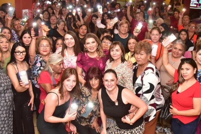 Desde Nogales, Lorenia Valles destaca liderazgo femenino y convoca a defender la transformación en Sonora