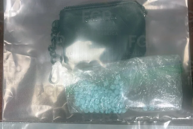 Mujer recibe condena por comercializar pastillas de fentanilo en Nogales