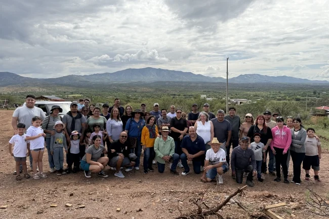 Comunidad Lipan Apache recibe electricidad tras años de reconocimiento y gestión en Sonora