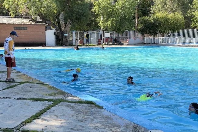 Alberca municipal y campamentos deportivos, opción para estas vacaciones en Nogales