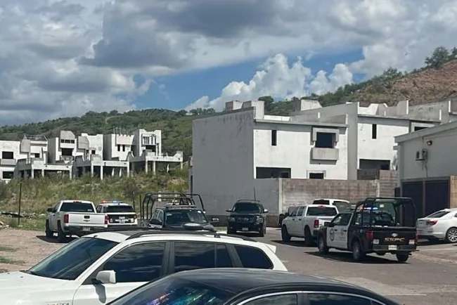 Investigan hallazgo de dos personas calcinadas en viviendas abandonadas