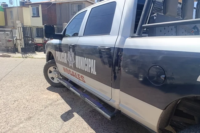 Ladrones burlan sistema de vigilancia y saquean casa en la colonia California