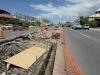 Construyen nueva guarnición para restringir retornos en el periférico Colosio