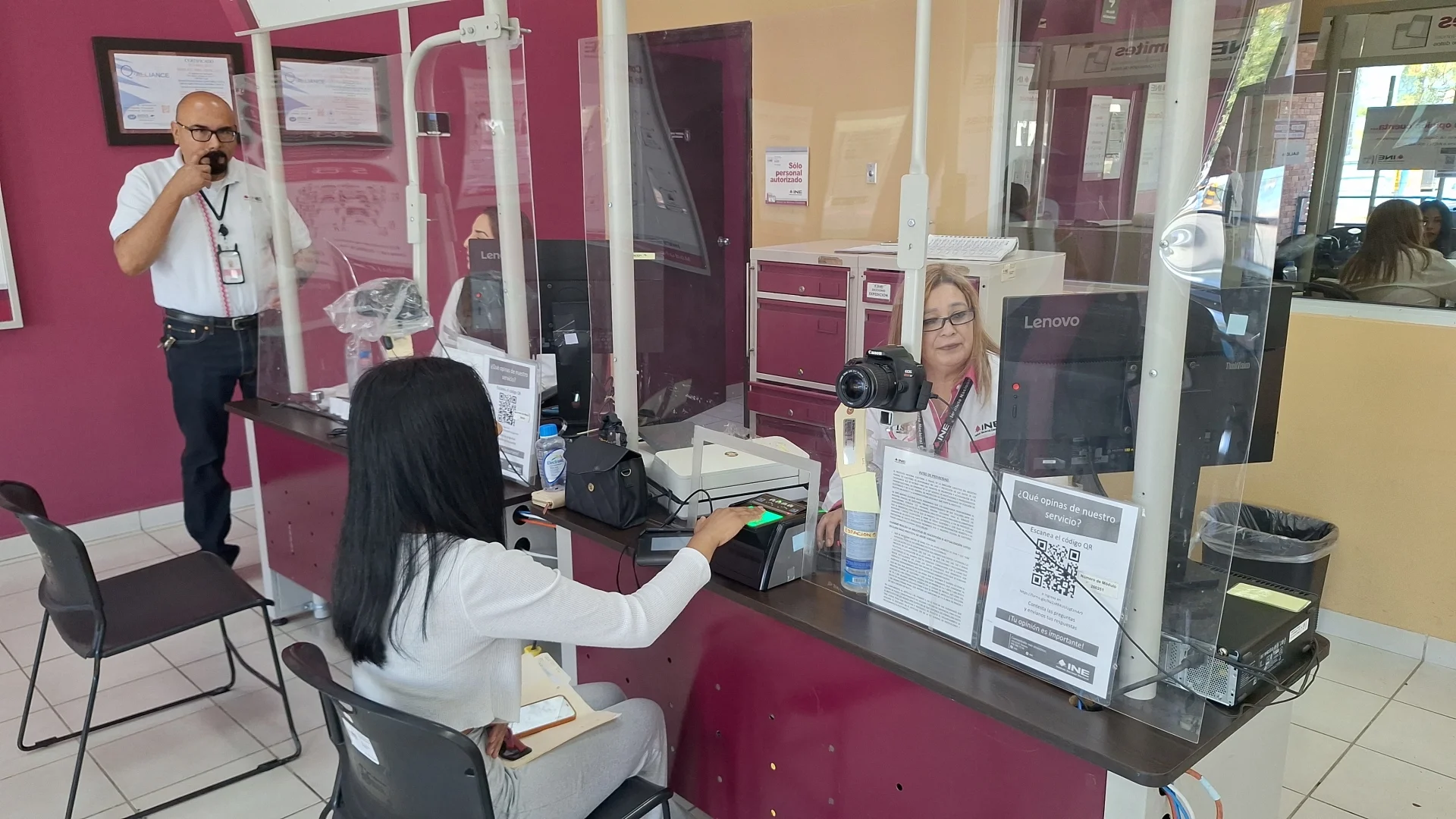 Acerca INE trámites de credencialización a municipios del norte de Sonora
